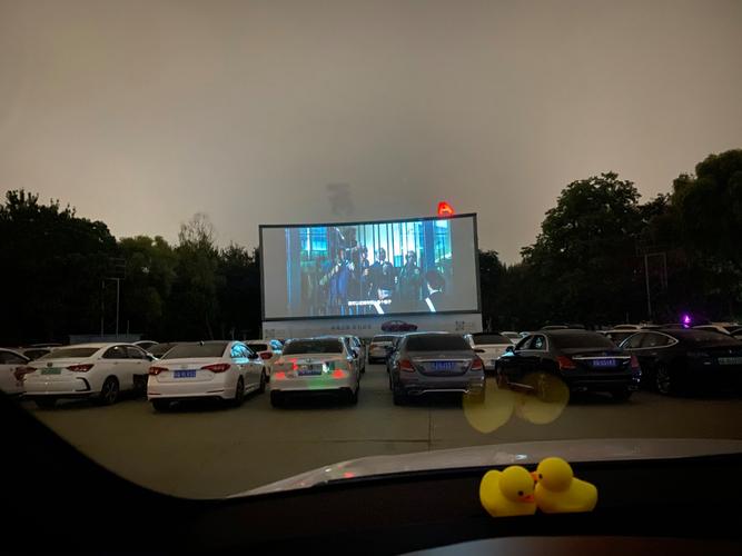老湿影院最新版试看体验：高清流畅无卡顿，海量资源免费畅享