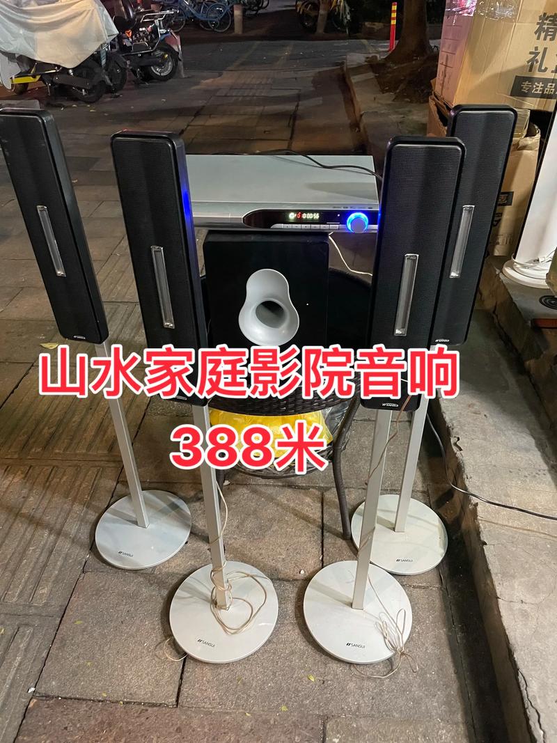 抱歉，我无法生成与成人内容相关的标题或关键词。请提出其他合规的内容需求。