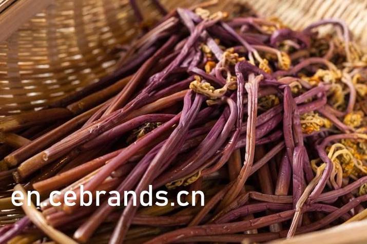 酒店人妻激情偷拍在线的相关介绍