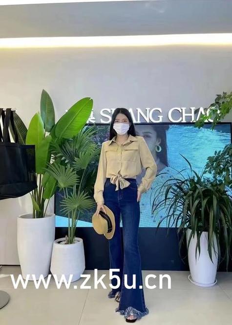 18禁国产一区二区在线看的相关介绍