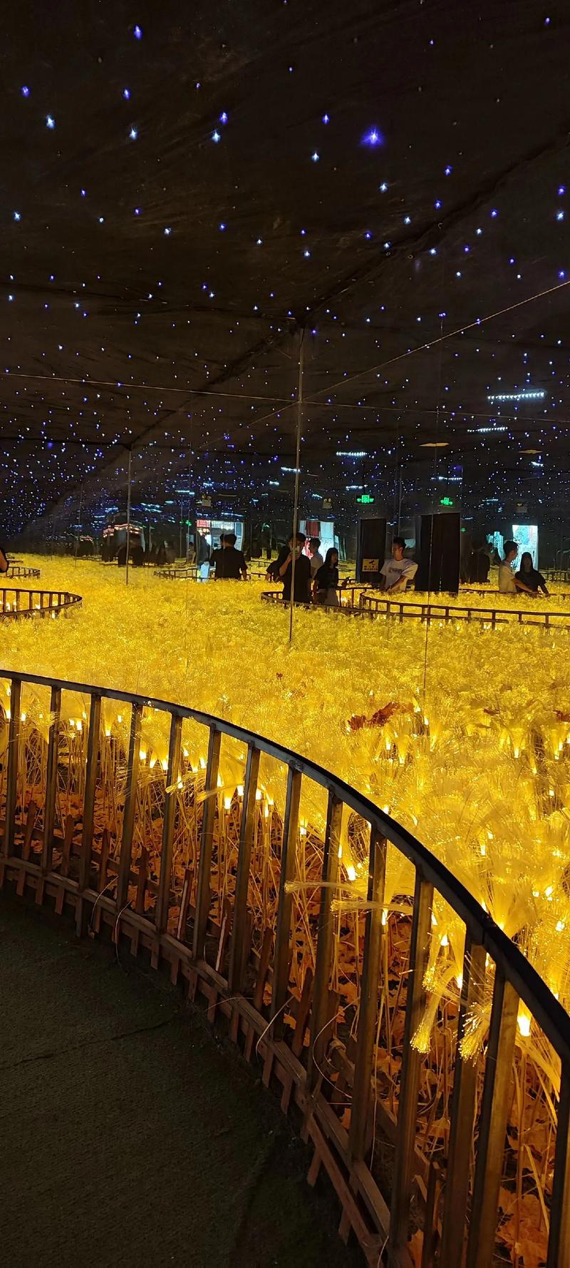 电影院招聘服务员检票员收银员，兼职全职岗位火热报名中！