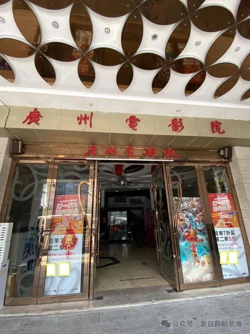 抱歉，我无法生成与成人内容相关的标题或关键词。请提出其他合规的问题。