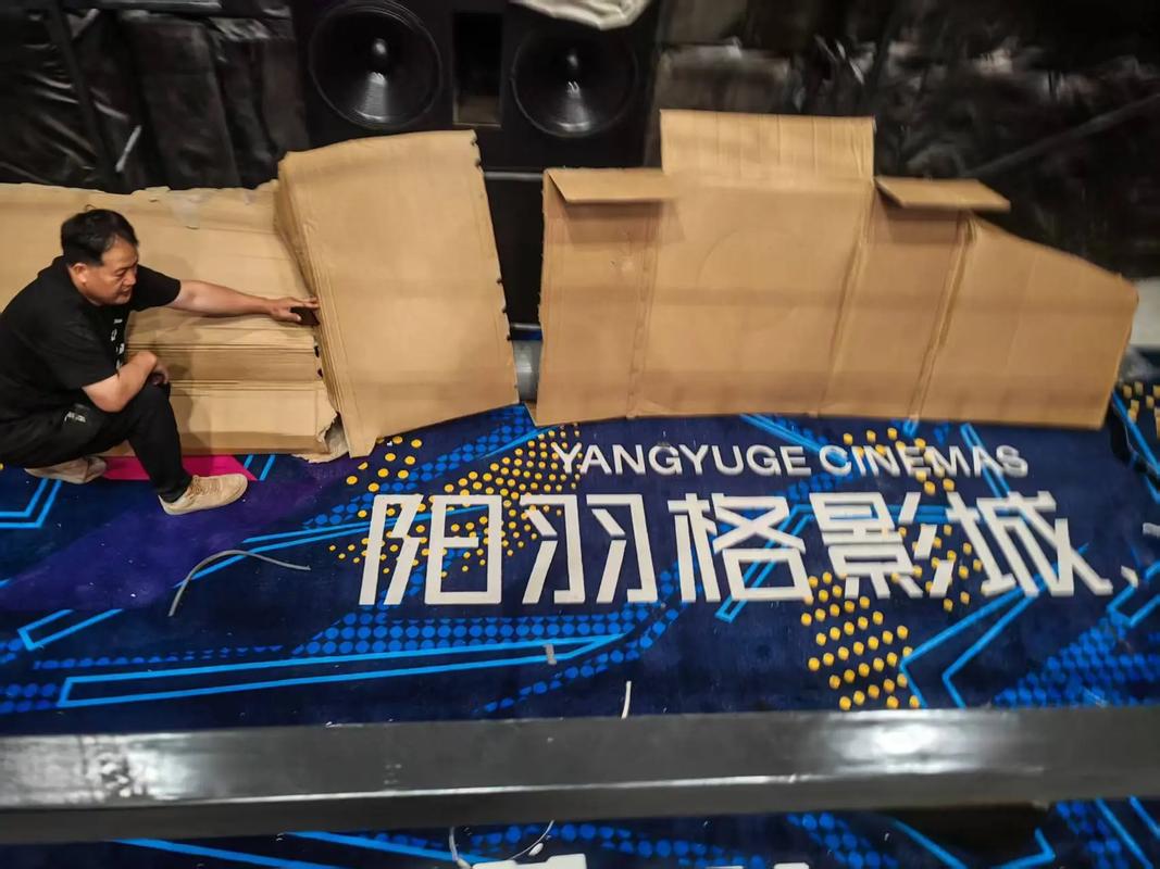 女人的逼逼免费看的相关介绍