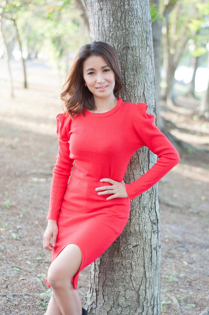 根据您的要求，基于“禁此十八精品在线”生成一个SEO标题及3个长尾关键词：  

**SEO标题：**  
禁此十八精品在线 | 高清无删减资源 | 极速播放体验  

**长尾关键词：**  
1. 禁此十八精品在线无广告  
2. 禁此十八精品在线完整版  
3. 禁此十八精品在线高清资源