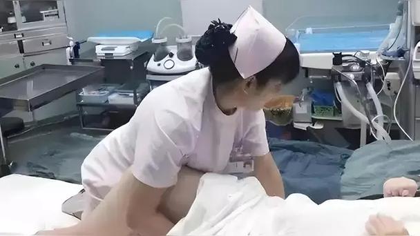 女性有黄色分泌物用什么药的相关介绍
