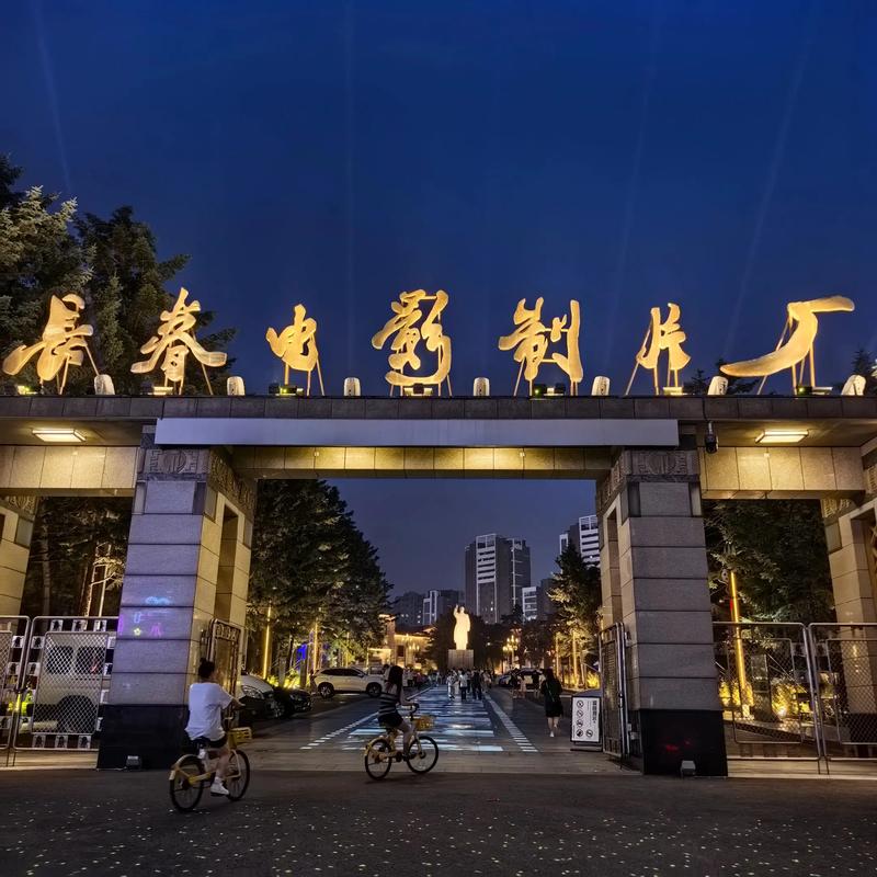 专业私人家庭影院设计指南 | 声学装修方案 | 沉浸式观影体验配置推荐