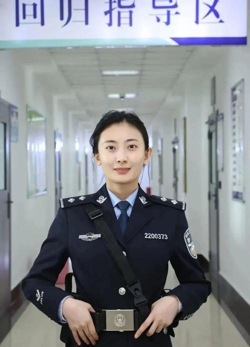 老师操女孩子视频的相关介绍